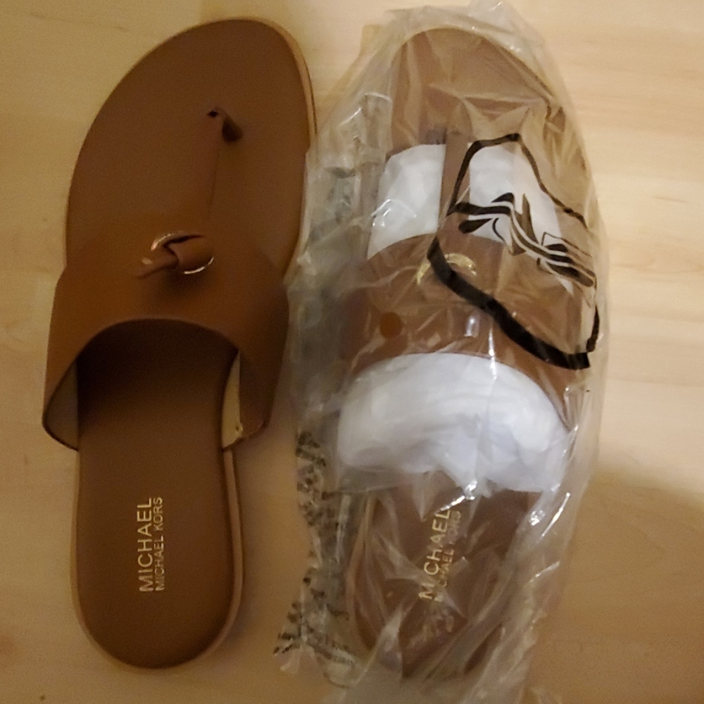 Michael Kors Cindy Sandals